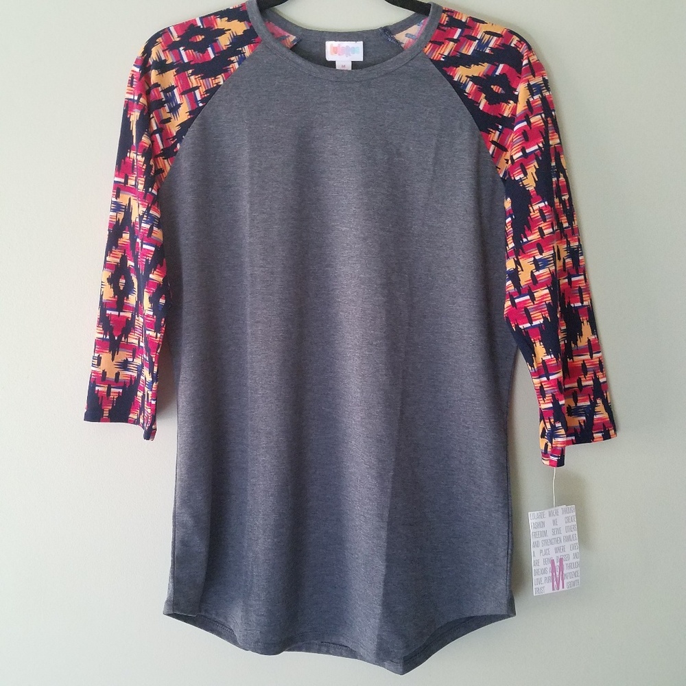 LuLaRoe | BNWT Randy Shirt M ❤ Aztec pattern - Picture 2 of 7